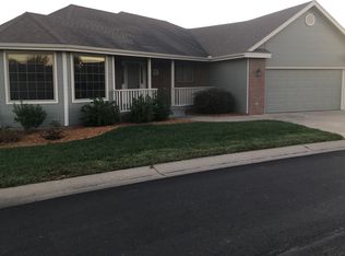 2700 SW Blue Stem Dr, Topeka, KS 66614