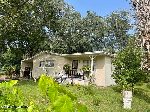 2nd image of 3117 ALTAMONT Avenue W