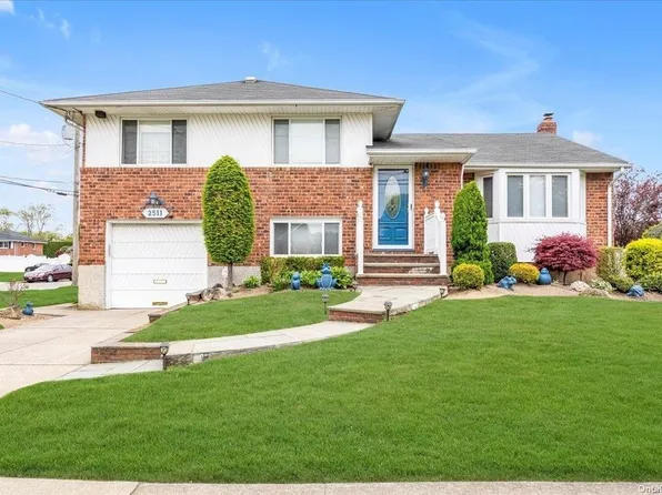 2511 Howard Road, North Bellmore, NY 11710