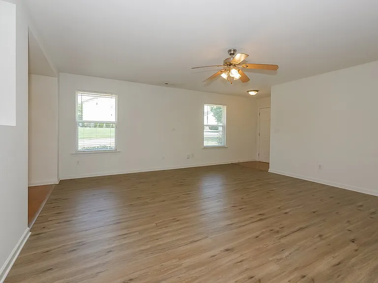 154 Paxton Pl — Photo 7