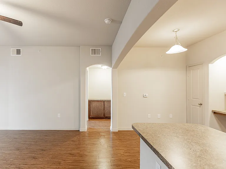 Freedom Hills Ranch Apartments — Photo 64