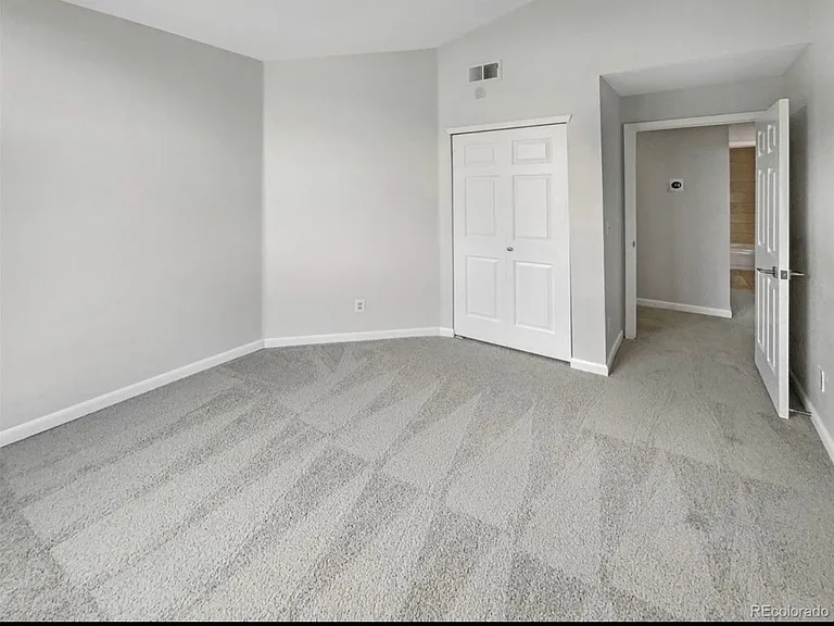 8651 E Dry Creek Rd #627 — Photo 5
