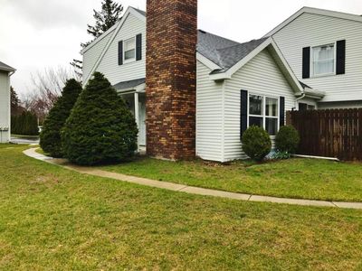 2606 Cherrywood Ct, Saint Joseph, MI, 49085