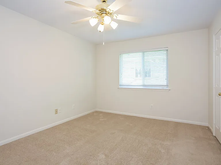 12534 Blinnwood Ln — Photo 11