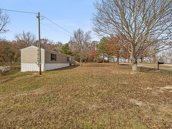 2nd image of 108 Lyell Rd