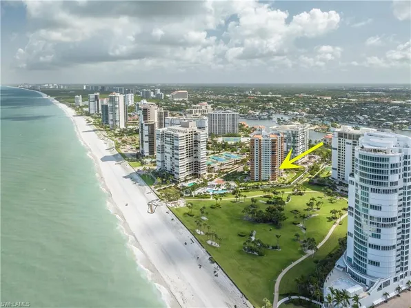 4251 Gulf Shore BLVD N #5B, NAPLES, FL 34103