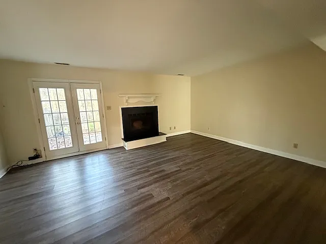 3719 Radford Cir — Photo 4