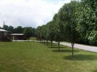 84 W Prospect Rd, Fayetteville, TN 37334