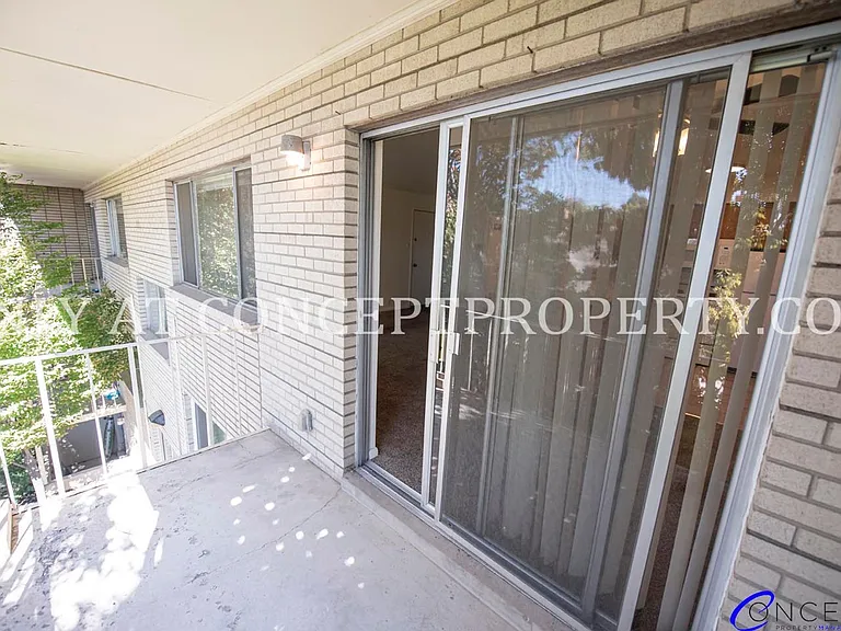 425 E 3rd Ave — Photo 18