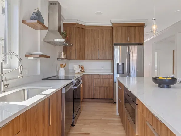 85 Kenmere Rd Floor 1, Medford, MA 02155