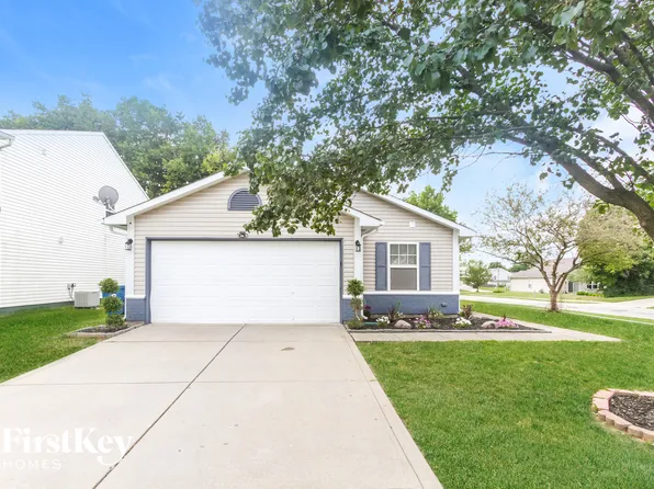 3940 Burningbush Dr, Indianapolis, IN 46235