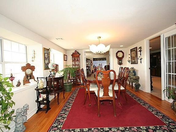 Main Formal Dining Room