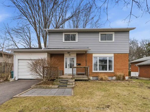 24 Austin St, Quinte West, ON K8V 1Z4