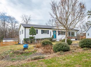 304 Pinehurst Cir, Chickamauga, GA 30707