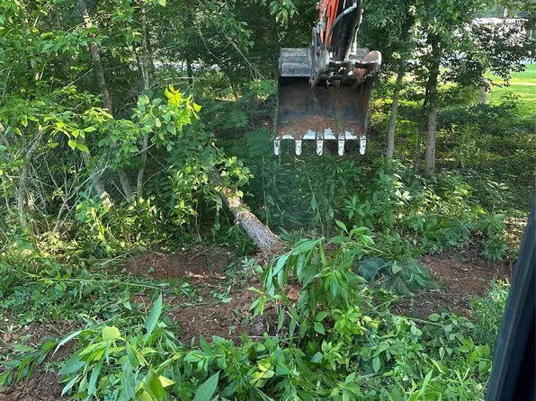 4058 Shasta Ln, Sherrills Ford, NC 28673