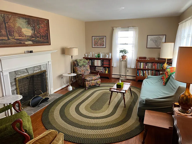 441 Hostetter Dr — Photo 10