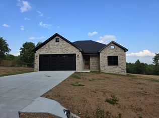 81 Summer Sky Dr, Greenbrier, AR 72058