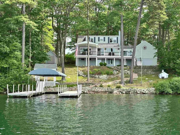 14 Governor Wentworth Highway, Tuftonboro, NH 03816