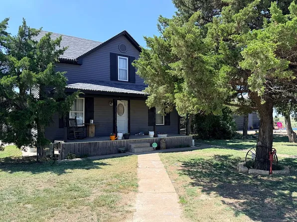 3798 184th St, Russell, KS 67665