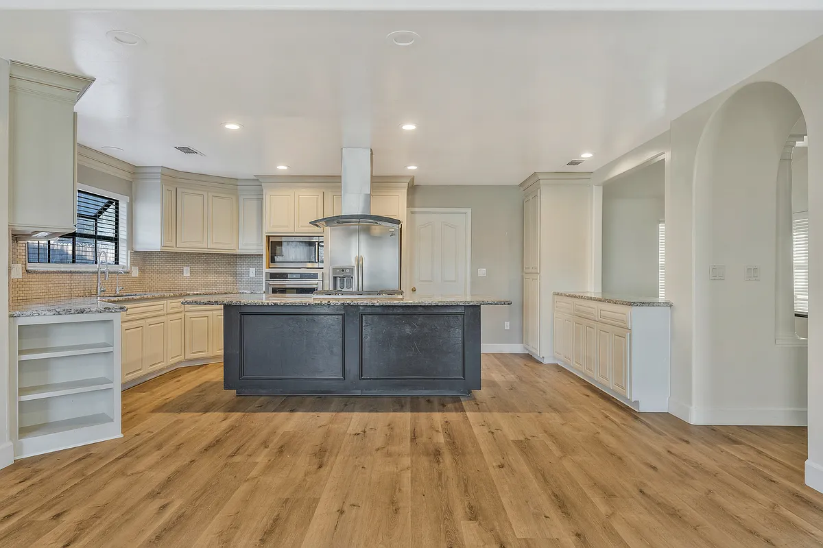 Building Photo - 5106 Glacier Canyon Ct
