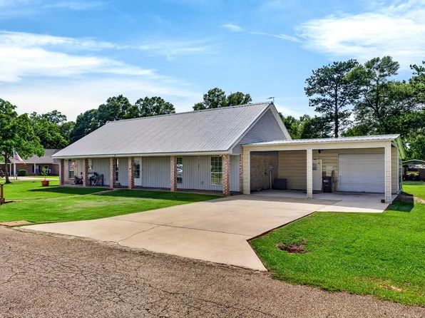 5 N Reba Dr, Carriere, MS 39426