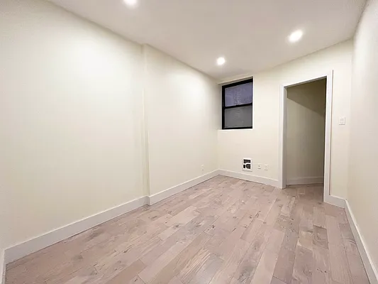 Rented by Smooth Realty LLC | media 3