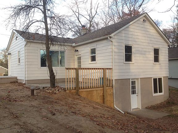 4th image of 4405 Navarra Ave