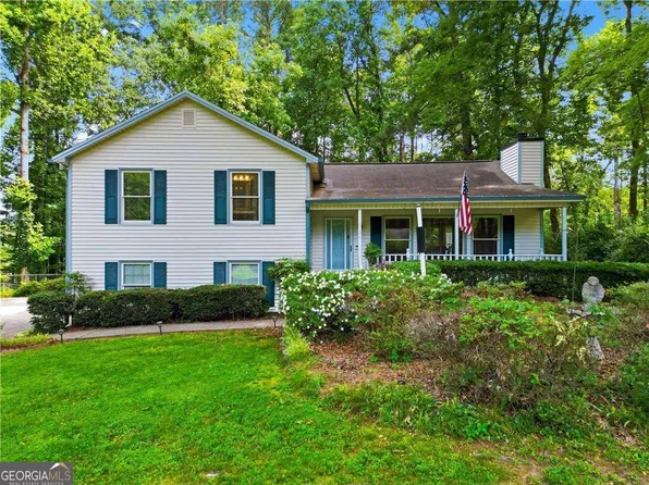 6166 Picketts Rdg NW, Acworth, GA 30101