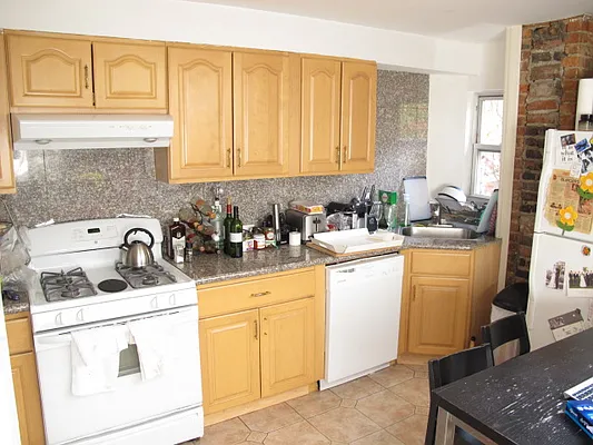 Rented by Residents Team | media 11