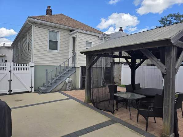 319 Beach 47th Street image 19 of 19