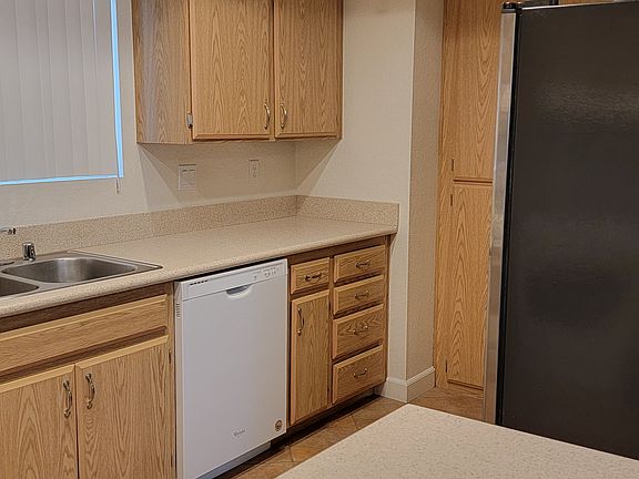 5th image of 28927 Calle Del Lago APT C