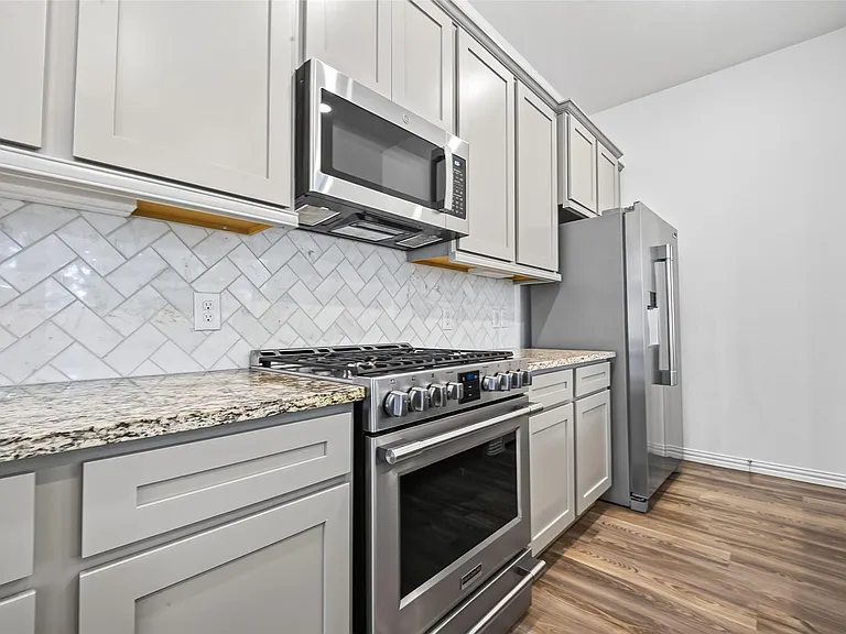 4743 Glen Isle Dr — Photo 11
