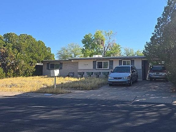 2nd image of 8319 E Balfour Dr