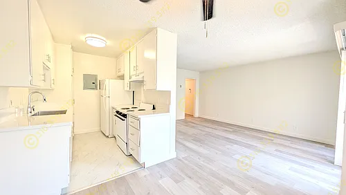 11852 Rochester Ave #8 Photo 1