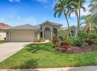 1099 Tivoli Dr, Naples, FL 34104