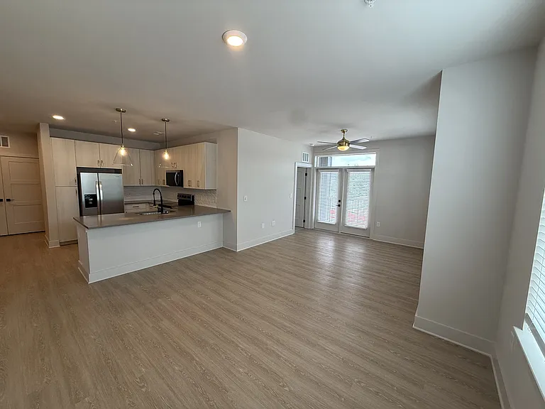 District on the Etowah Apartments — Photo 337