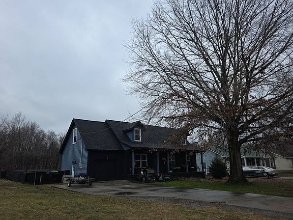 3rd image of 625 Doane Dr