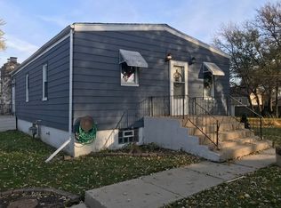 416 Fairmont Ave, Lockport, IL 60441
