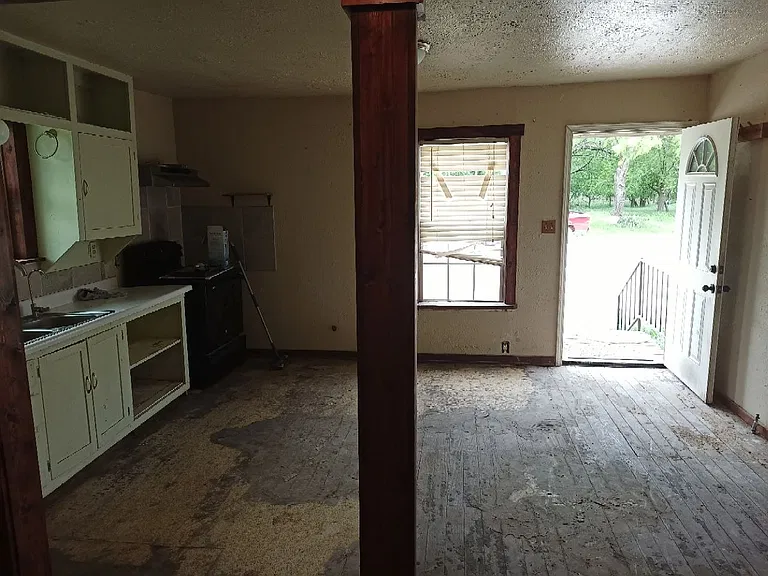 133 County Road 192 — Photo 23