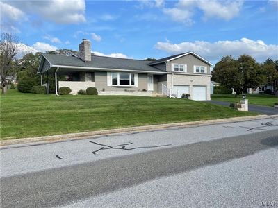 935 Williams Ave, Walnutport, PA, 18088