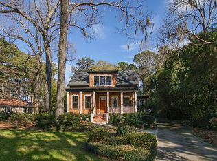 114 N Hermitage Rd, Beaufort, SC 29902