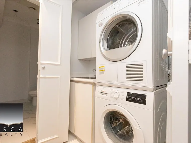 1500 Alberni St #18B — Photo 17