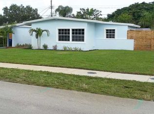 2300 SW 34th Way, Fort Lauderdale, FL 33312