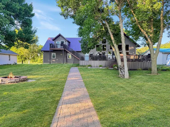 10 N Shore Dr, Garvin, MN 56132