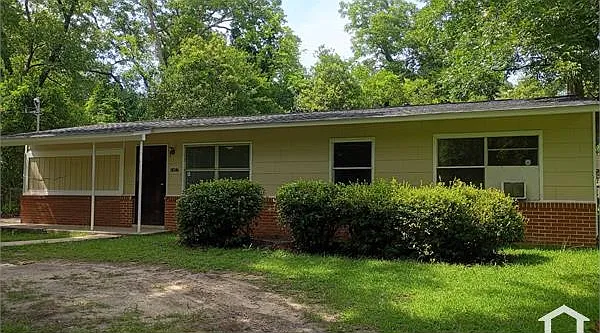 2457 Brevard Dr — Photo 8