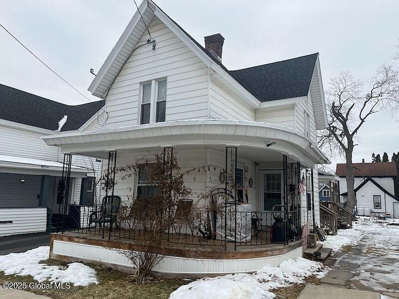 3rd image of 8 McElwain Avenue