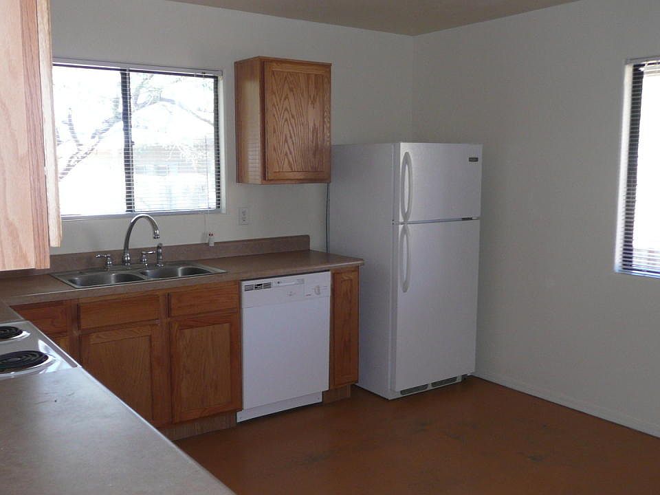 2nd image of 6300 S Dunton Ave Unit 1
