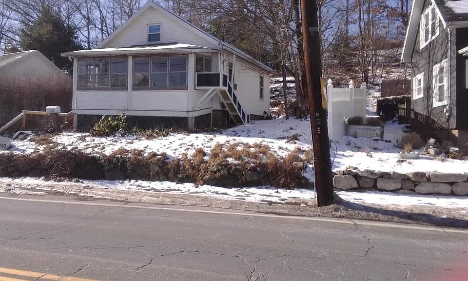 2nd image of 250 Neponset St
