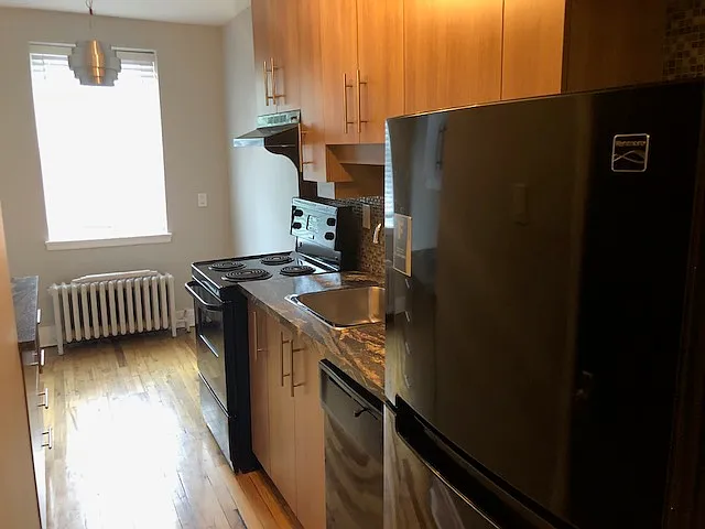 210 Chapel St — Photo 6