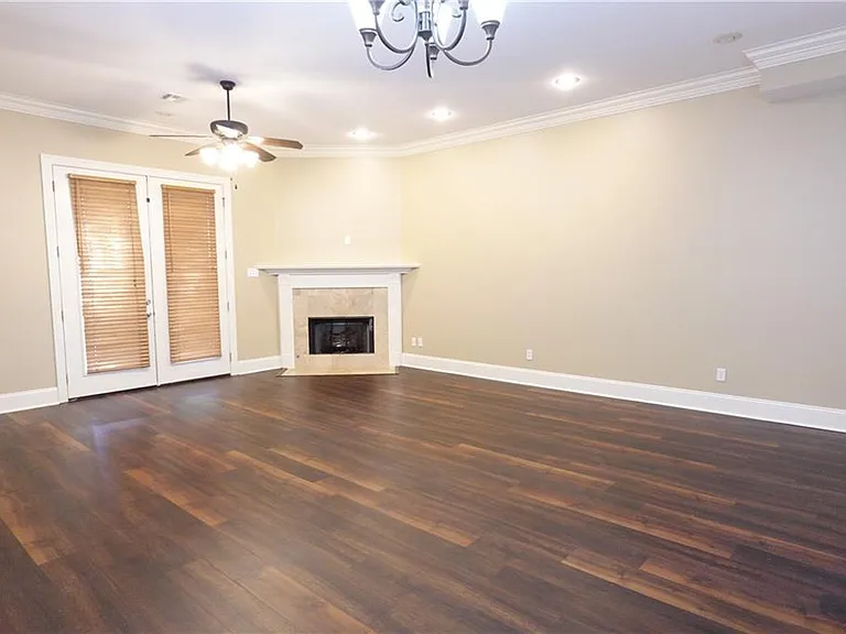 4527 Camel St — Photo 3